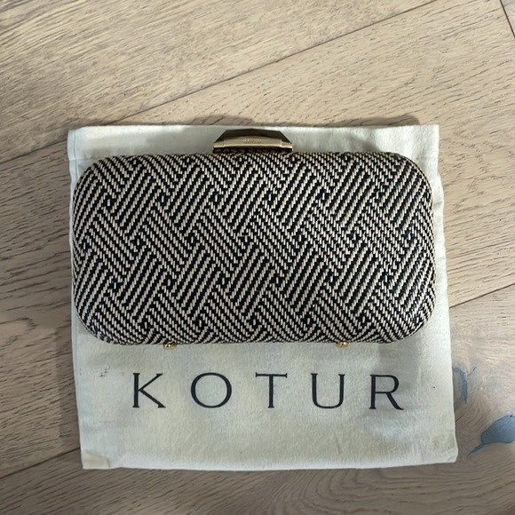 Kotur | Raffia Clutch - Picture 3 of 6